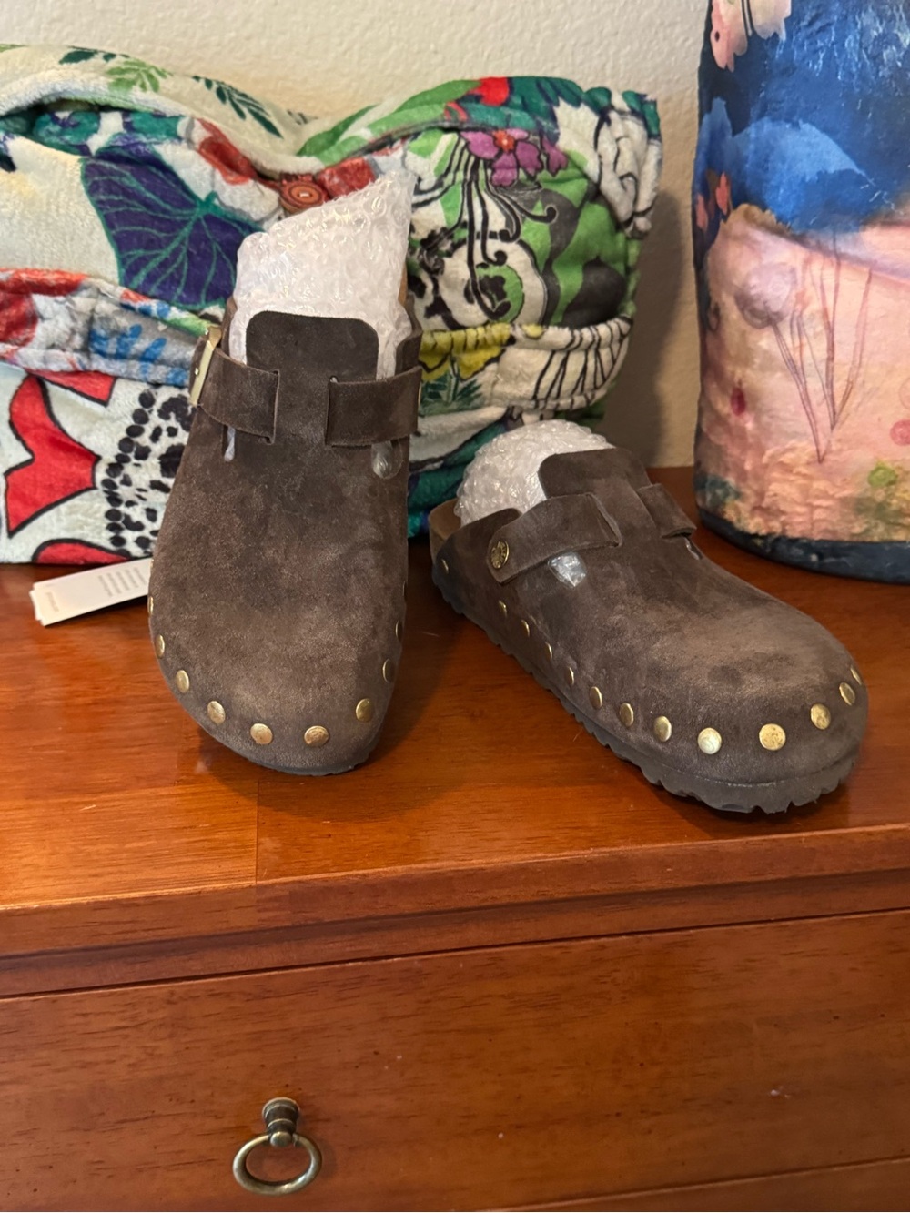 Birkenstock Boston Gray Suede Slip-On Clog with Stud Detail 41 LN